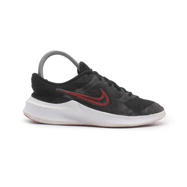 Nike Sneakers  Bundle 25 Pcs