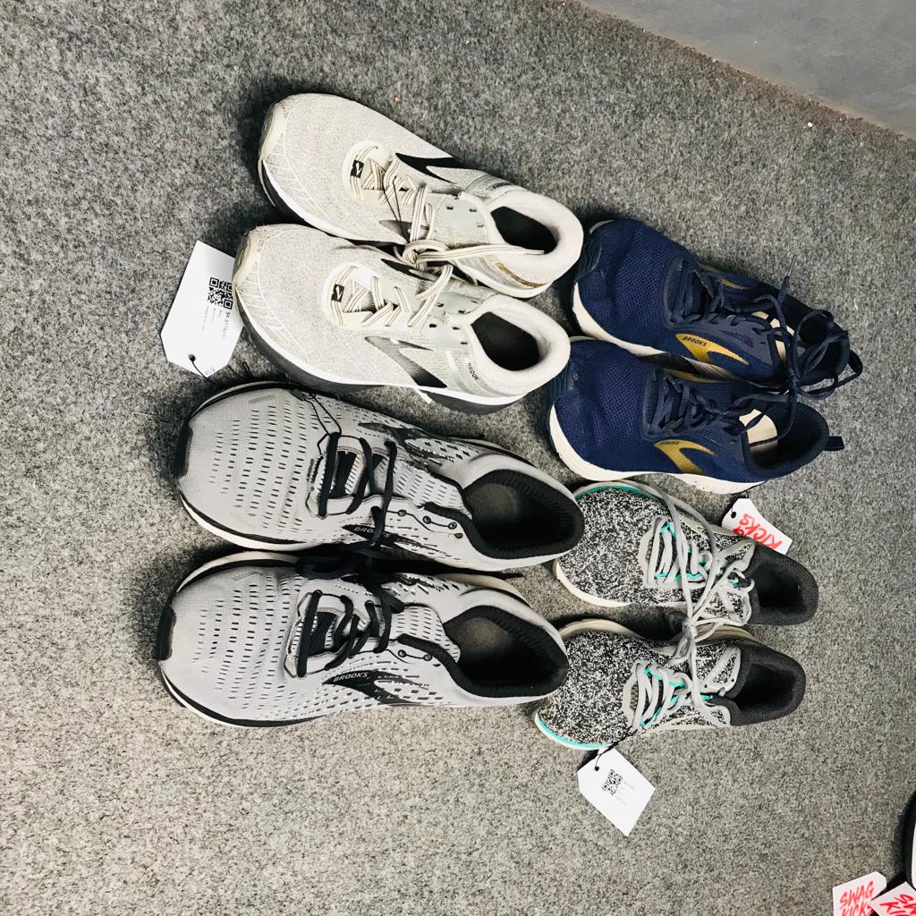 Branded Sneakers (50 pairs)