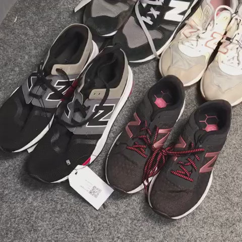 Branded Sneakers (50 pairs)